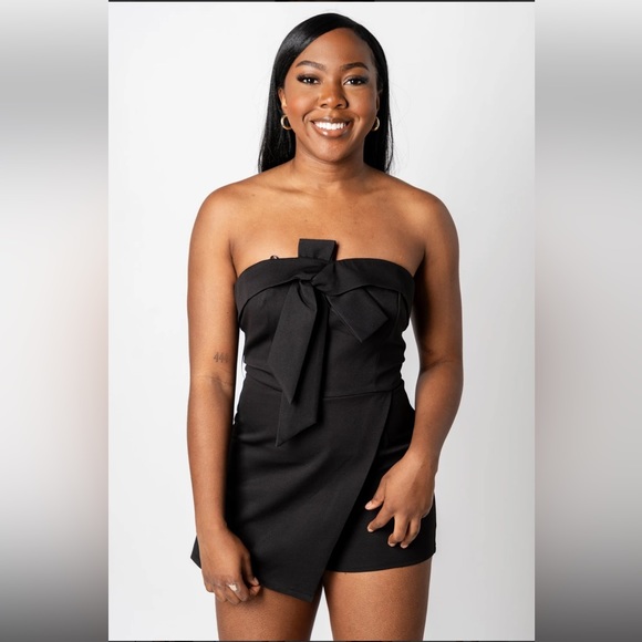 Bow front romper black - Black / Medium - Picture 4 of 10